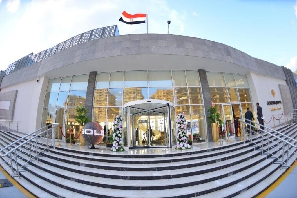 Апартаменти Golden Jewel Hotel 5*