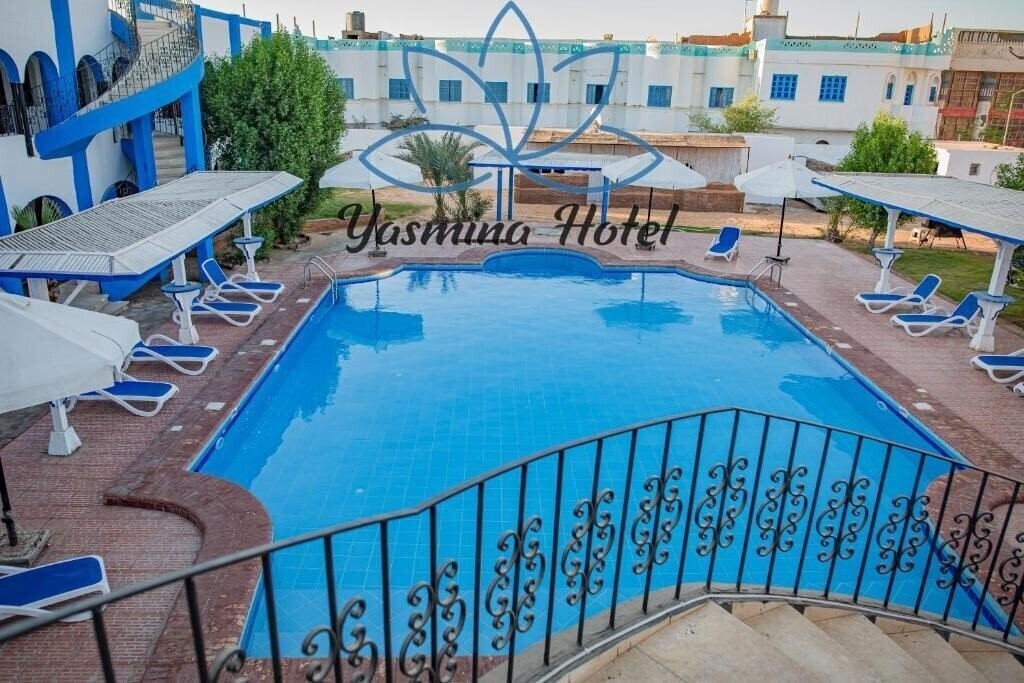Панорама Yasmina Hotel 3*