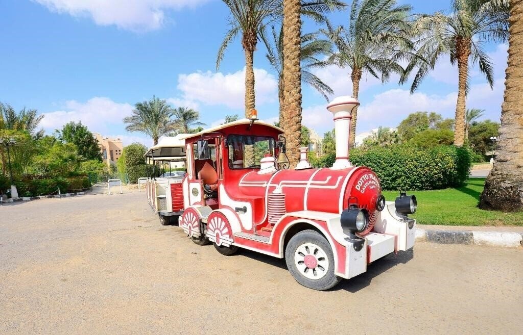 Вид Stella Di Mare Sea Club Hotel 4*