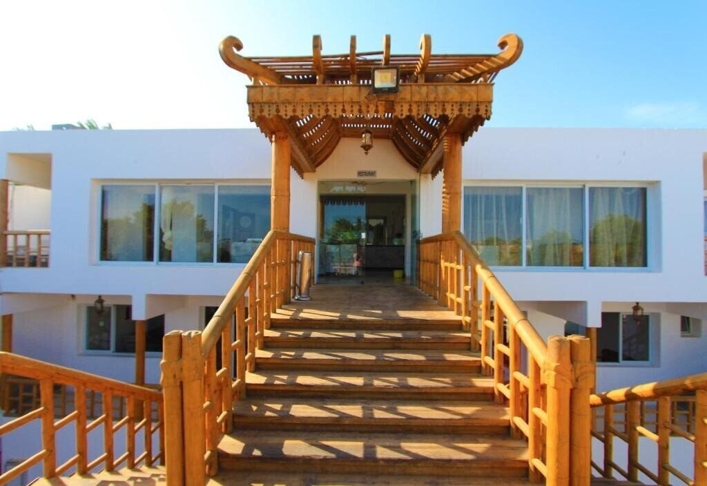 Панорама Panda Resort 3*