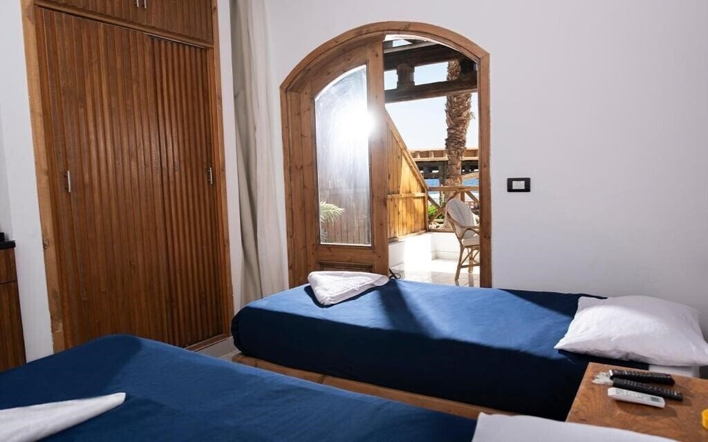 Територія Penguin Village Dahab 3*