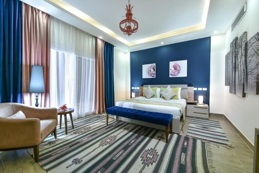 Панорама Tolip Hotel North Coast 5*