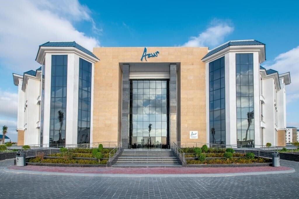 Территория Azur One Eleven 4*