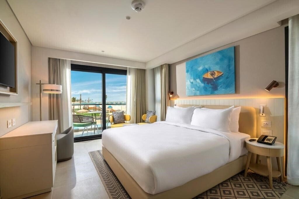Территория Palma Bay Rotana Resort 4*