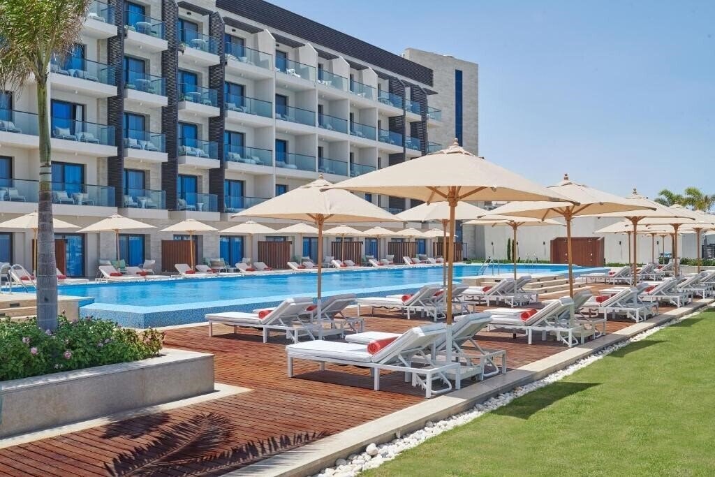 Вид Palma Bay Rotana Resort 4*