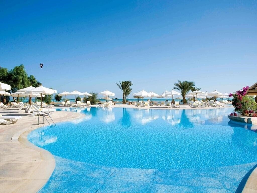 Вид Movenpick Resort & SPA El Gouna 5*