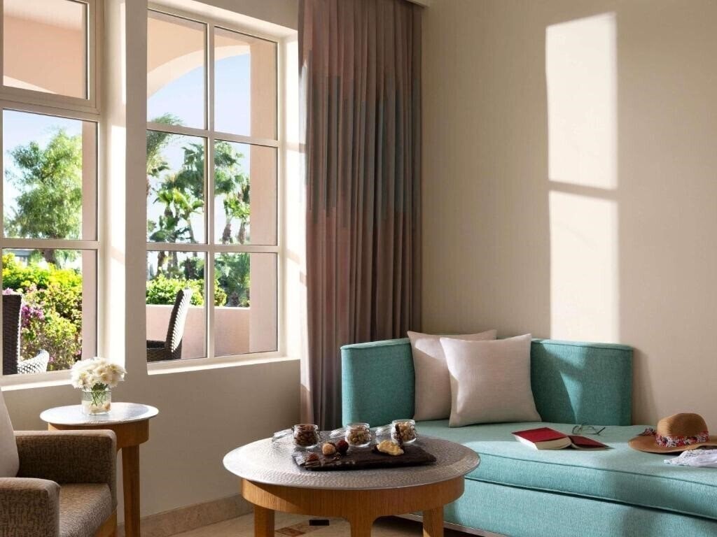 Панорама Movenpick Resort & SPA El Gouna 5*