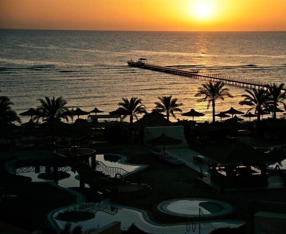 Вид Flamenco Beach Resort El Quseir 4*