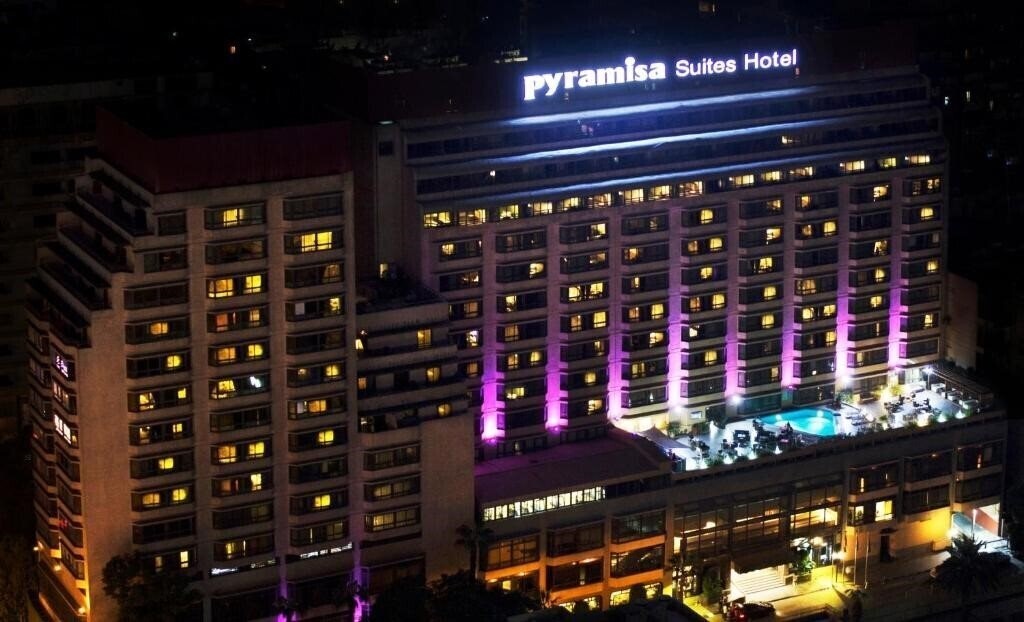 Готель Pyramisa Suites Hotel Cairo 5*