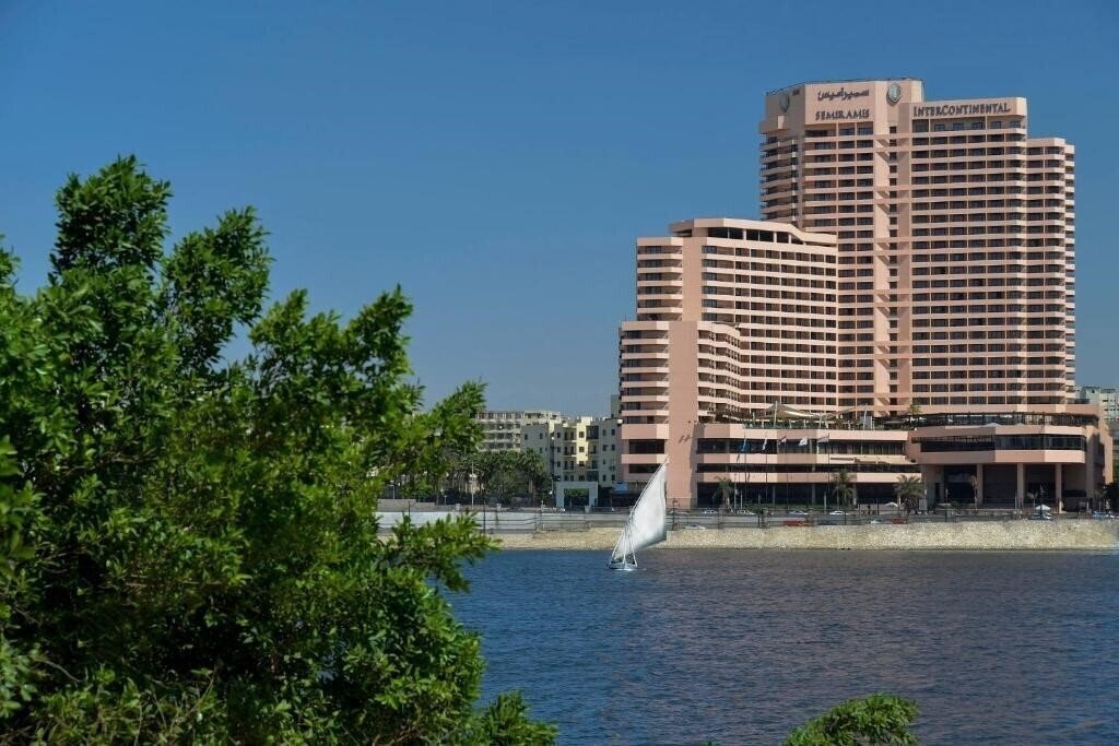 Вид Intercontinental Cairo Semiramis 5*