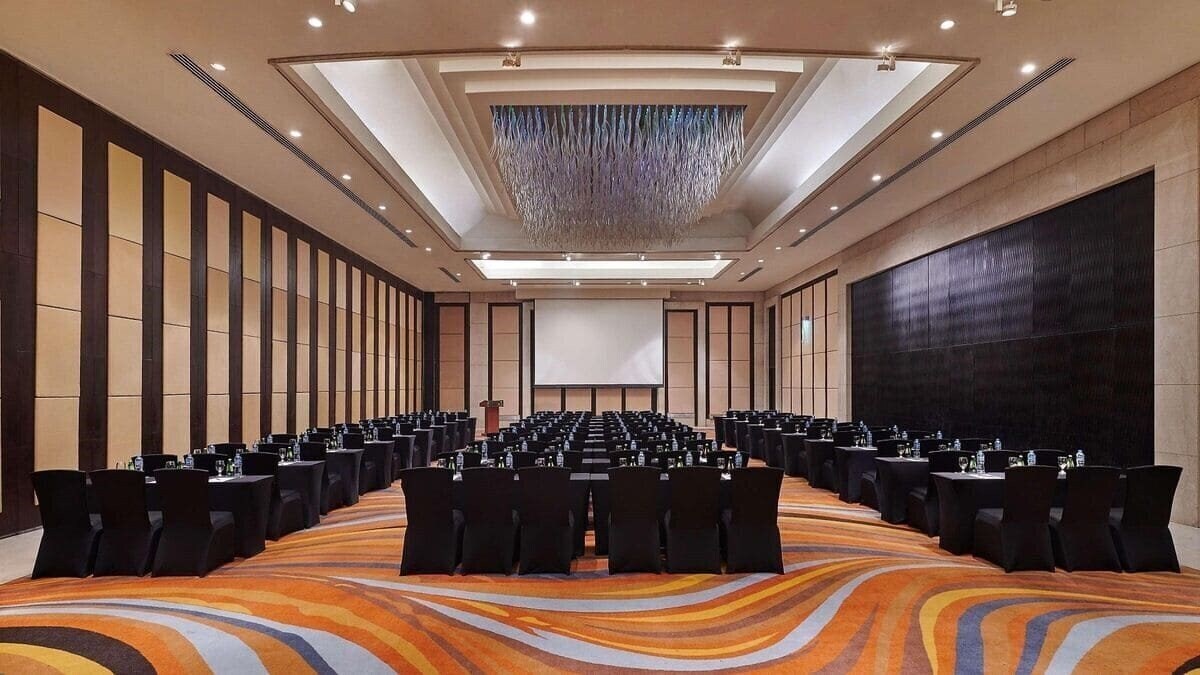 Территория Hilton Cairo Heliopolis Hotel 5*