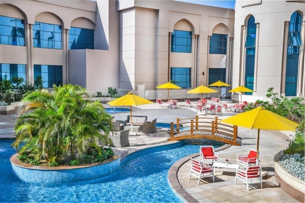 Фотография Tolip Hotel Golden Plaza Cairo 5*
