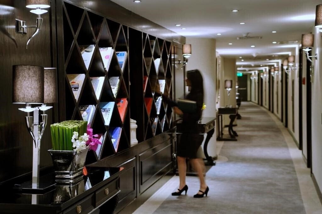 Апартаменты Sun City Hotel - The Gabriel 5*