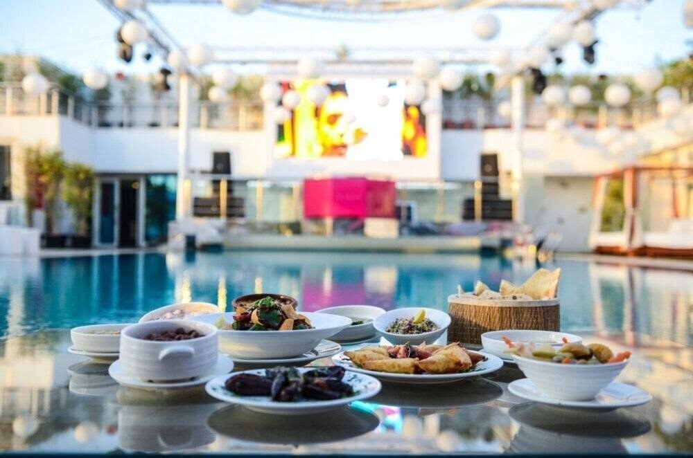 Панорама Sun City Hotel - The Gabriel 5*