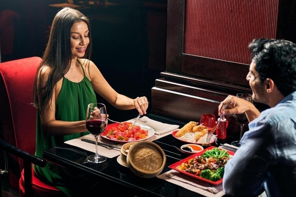 Территория Renaissance Cairo Mirage City Hotel 4*