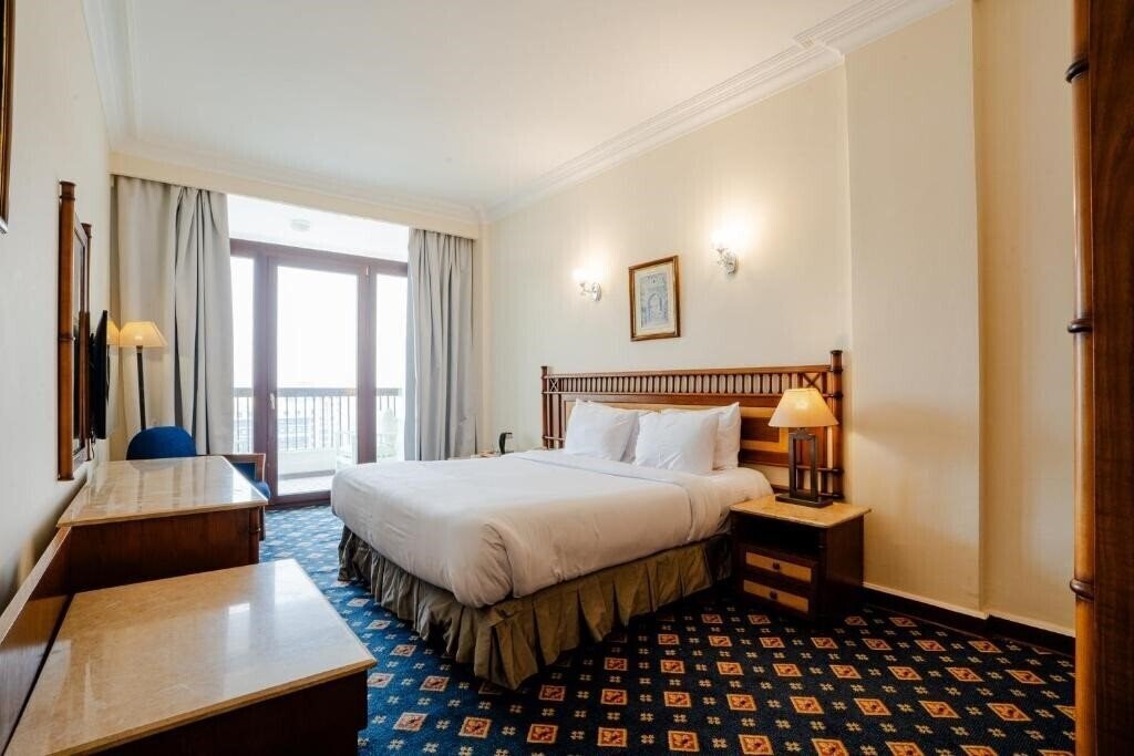 Територія Om Kolthoom Hotel 4*