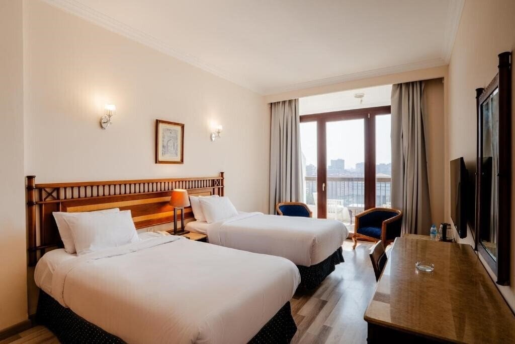 Апартаменти Om Kolthoom Hotel 4*