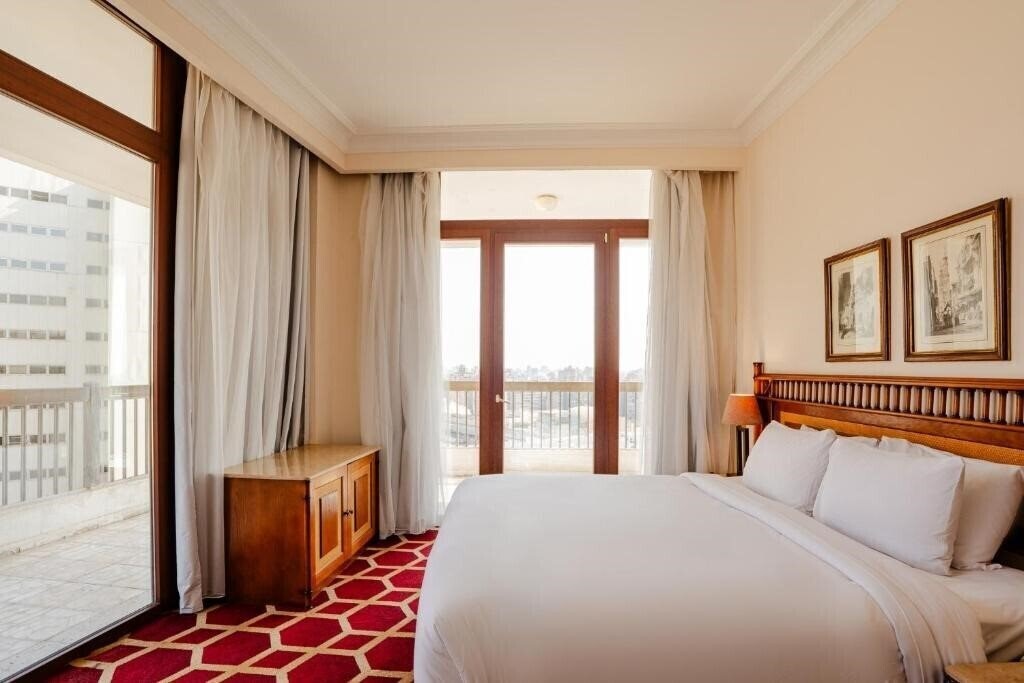 Панорама Om Kolthoom Hotel 4*