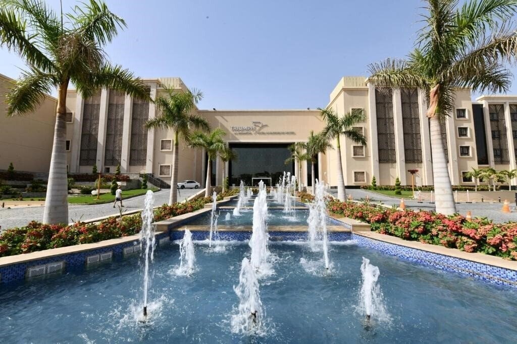 Территория Triumph Luxury Hotel 5*