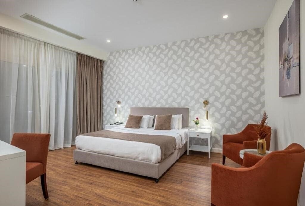 Вид Tolip Family Park Hotel 4*