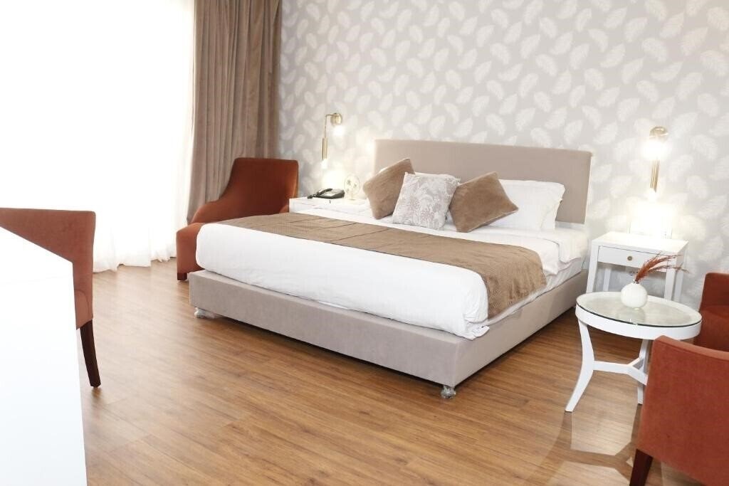 Панорама Tolip Family Park Hotel 4*