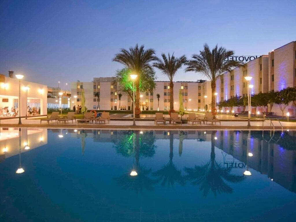 Отель Novotel Cairo Airport 4*