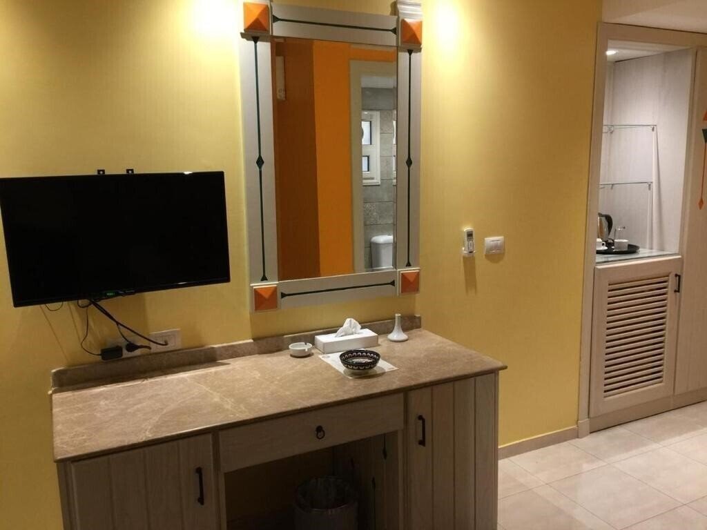 Территория Almadiafa Hotel (ex. Al Madiafa) 3*