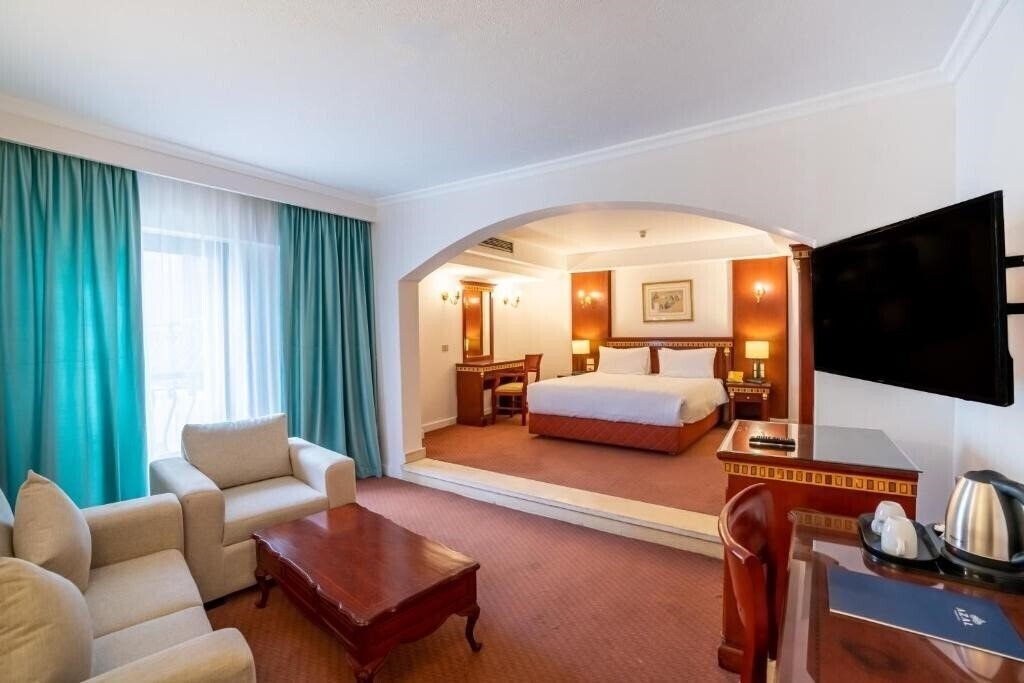 Апартаменты Azal Pyramids Hotel 4*