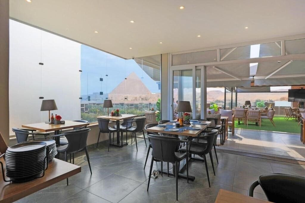 Апартаменты Nozol Pyramids Hotel & SPA 4*