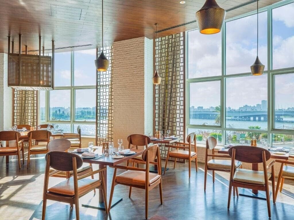 Панорама Hilton Cairo Nile Maadi 4*