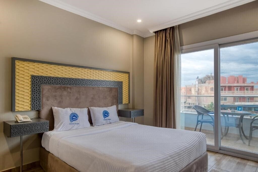 Территория Mamluk Pyramids Hotel 4*