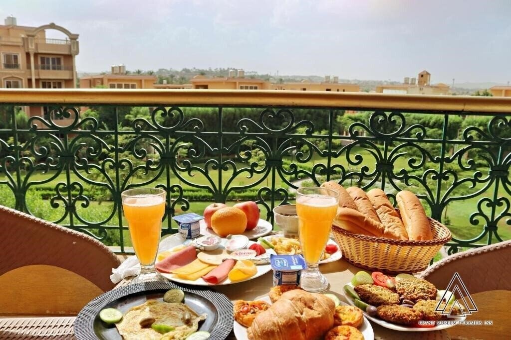 Територія Grand Museum Pyramids Inn 3*
