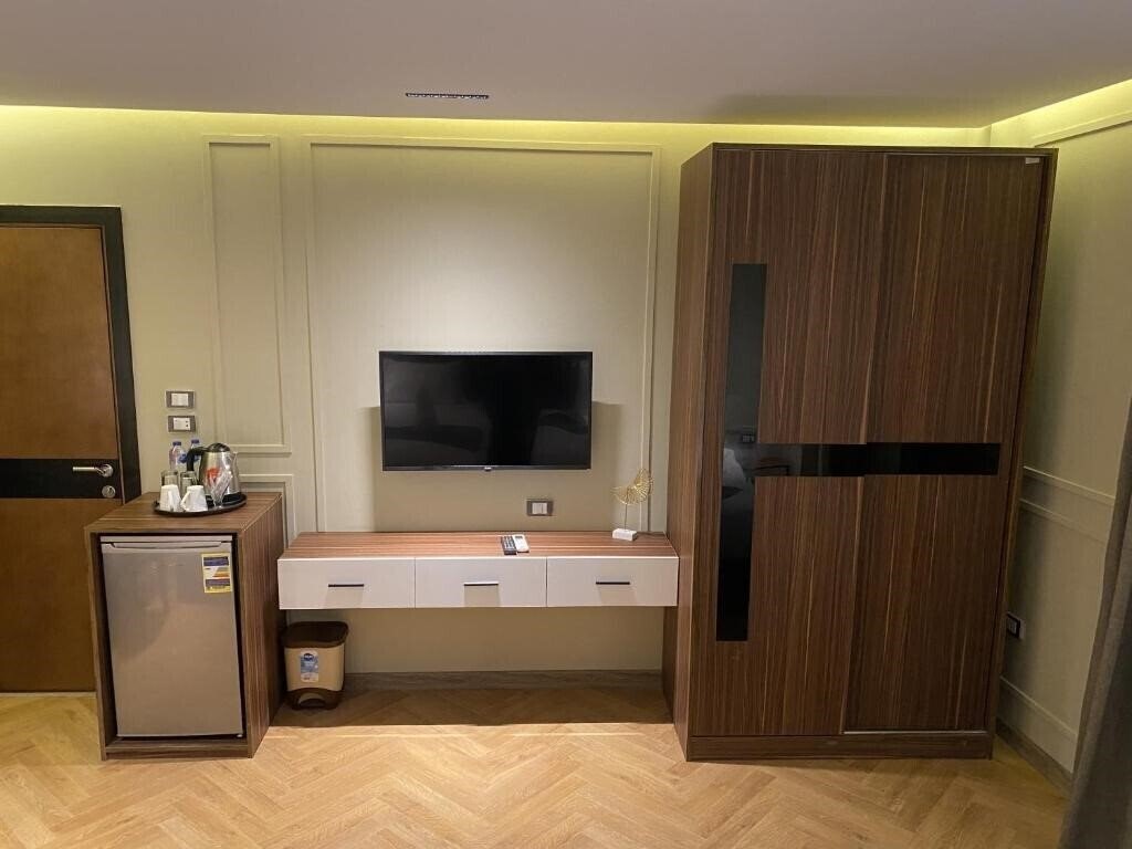 Фото The View Delta Hotel 3*