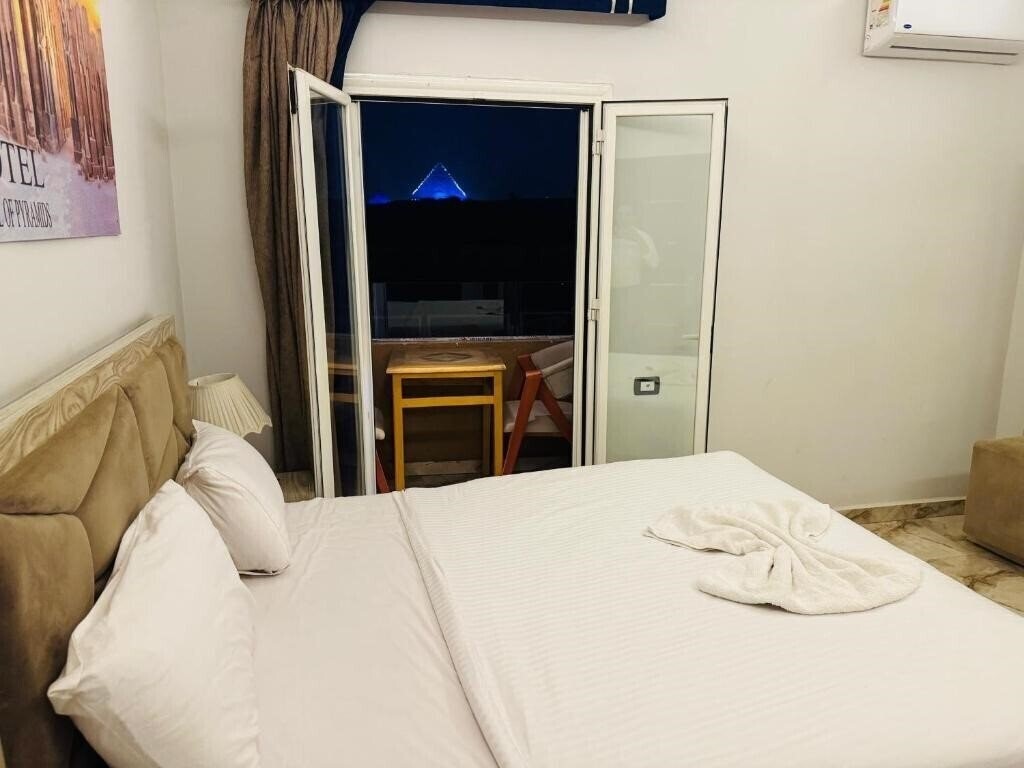 Территория Capital Of Pyramids Hotel 3*