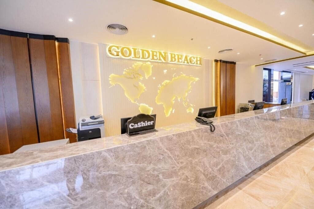 Апартаменты Golden Beach Resort 4*