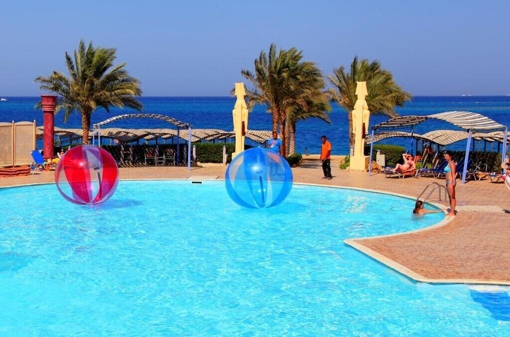 Картинка Sphinx Aquapark Beach Resort 4*