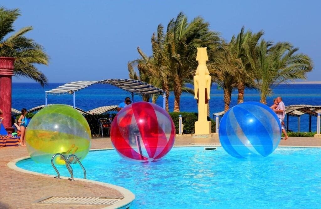 Апартаменты Sphinx Aquapark Beach Resort 4*