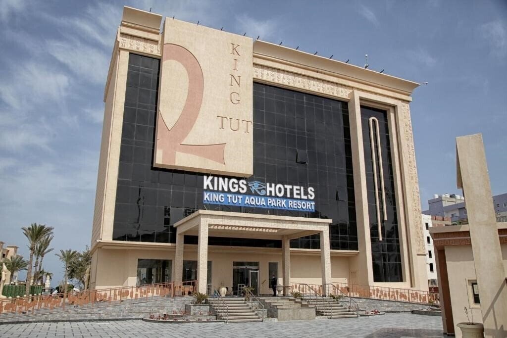 Отель King Tut Aqua Park Beach Resort 4*