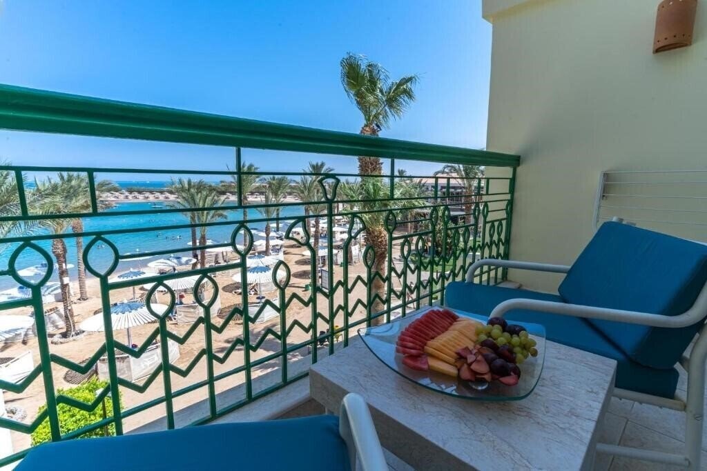 Панорама Swiss Inn Resort Hurghada 5*