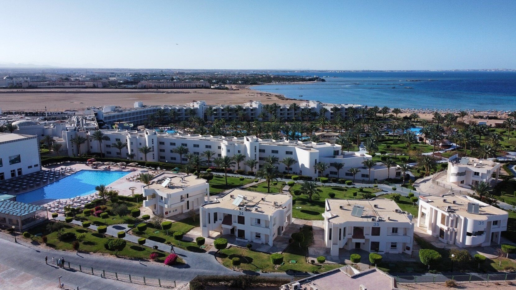 Вид Long Beach Resort Hurghada (ex. Hilton Hurghada Long Beach Resort) 4*