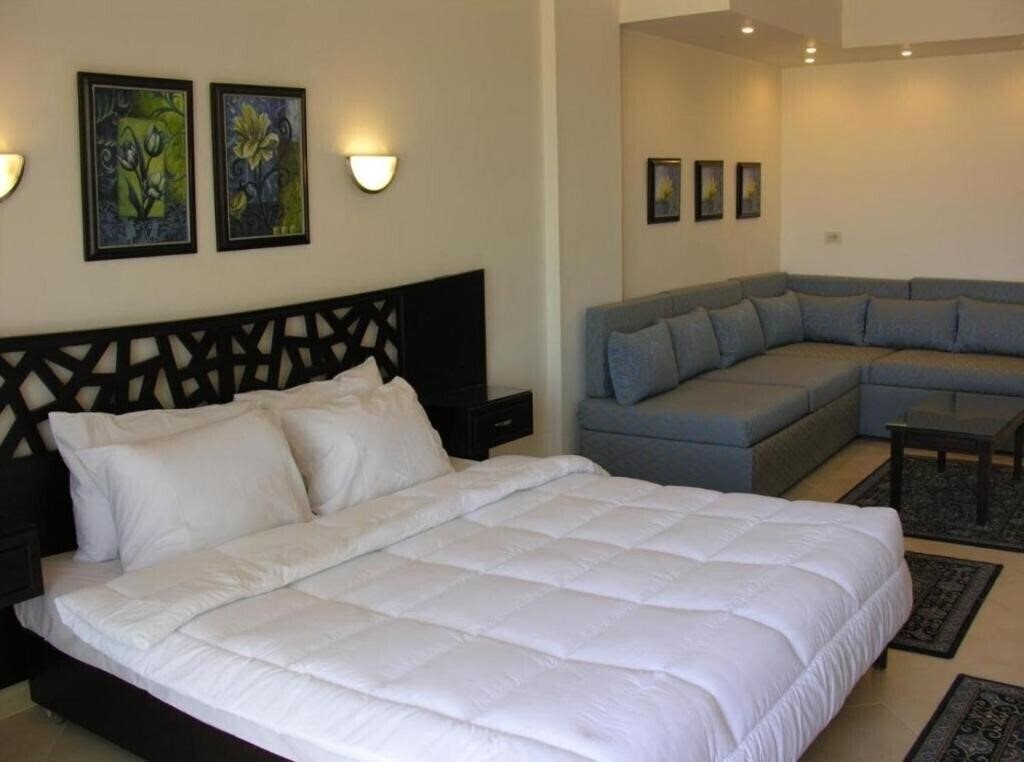 Апартаменты Sunset Boutique Hotel Sahl Hasheesh By Pyramisa (ex. Dessole Sunset Sahl Hasheesh Resort, Pyramisa Sunset Pearl Resort) 4*