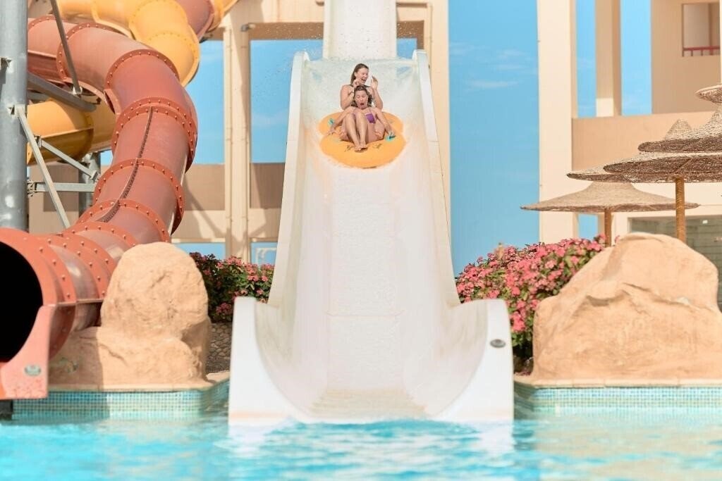 Апартаменты El Karma Aqua Beach Resort 4*