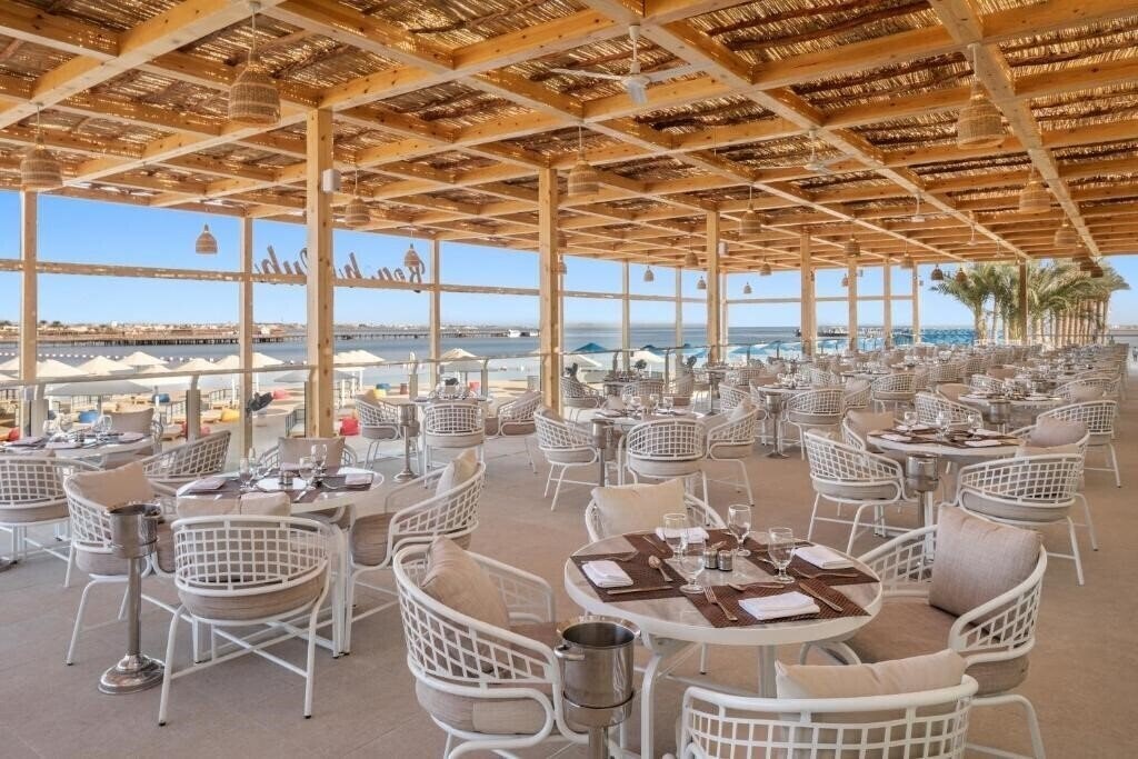 Апартаменты Pickalbatros Dana Beach Resort Hurghada 5*
