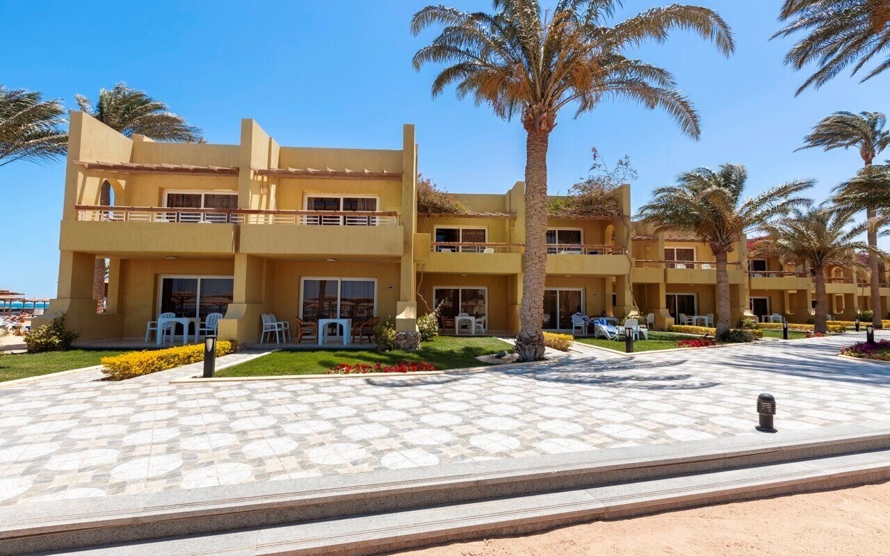 Фотографія Palm Beach Resort 4*