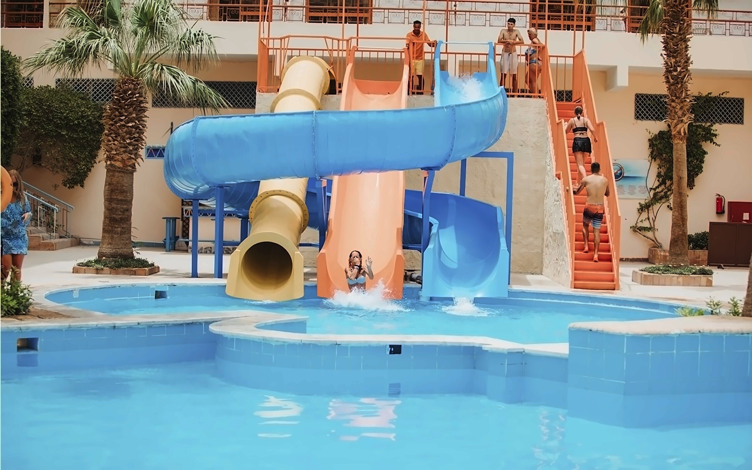 Вид Empire Hotel Aqua Park 3*