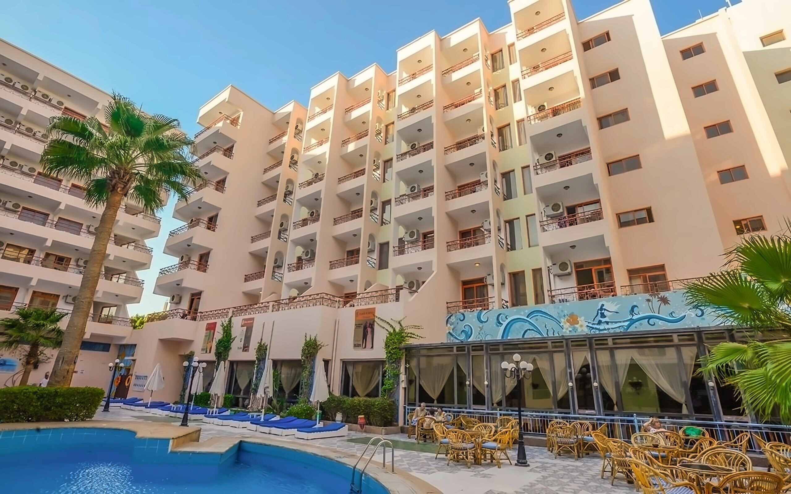 Апартаменты Empire Hotel Aqua Park 3*