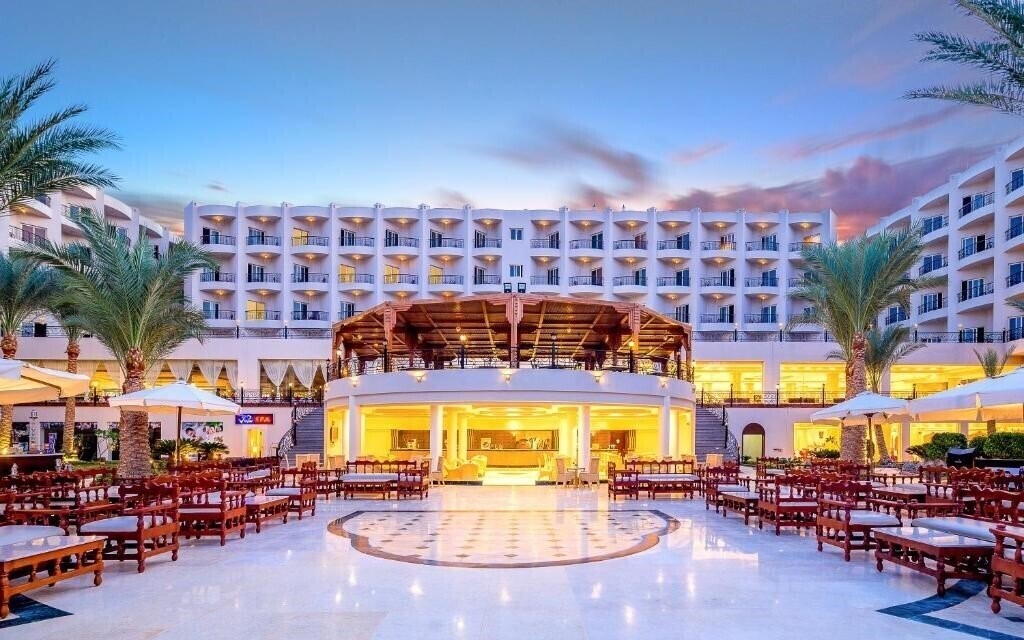 Территория Sunrise Aster Aqua Park Resort (ex. Le Jardin Aqua Park Resort by Sunrise, Hawaii Le Jardin Aqua Park Resort, Festival Le Jardin Resort) 4*