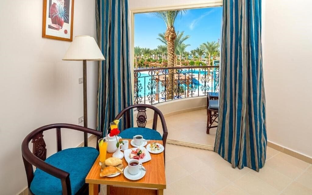 Панорама Sunrise Aster Aqua Park Resort (ex. Le Jardin Aqua Park Resort by Sunrise, Hawaii Le Jardin Aqua Park Resort, Festival Le Jardin Resort) 4*