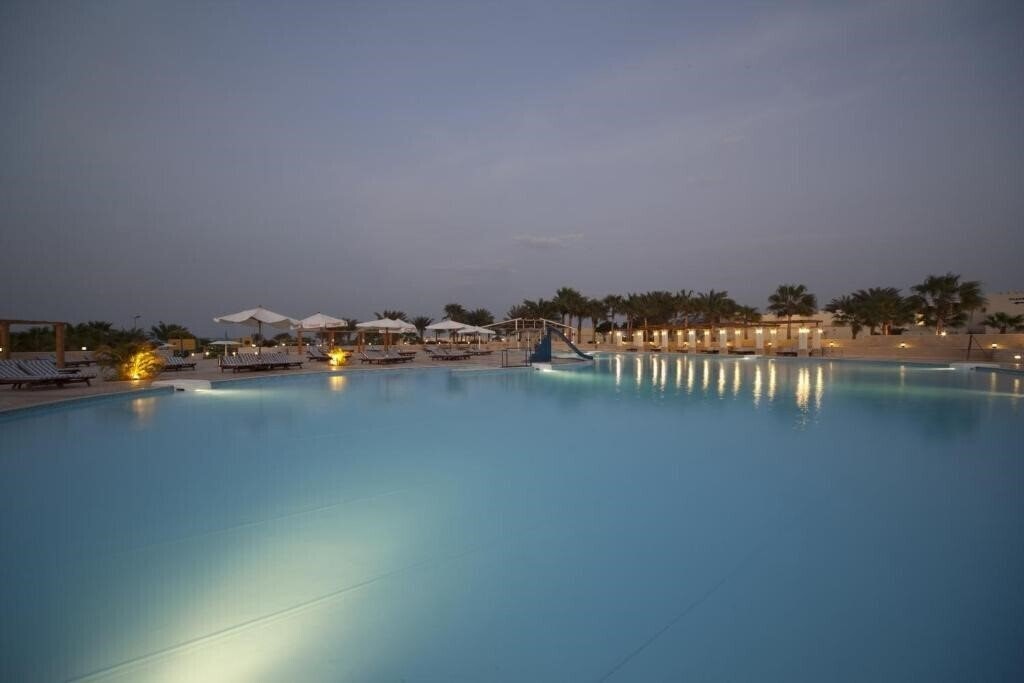 Панорама Coral Beach Hurghada 4*