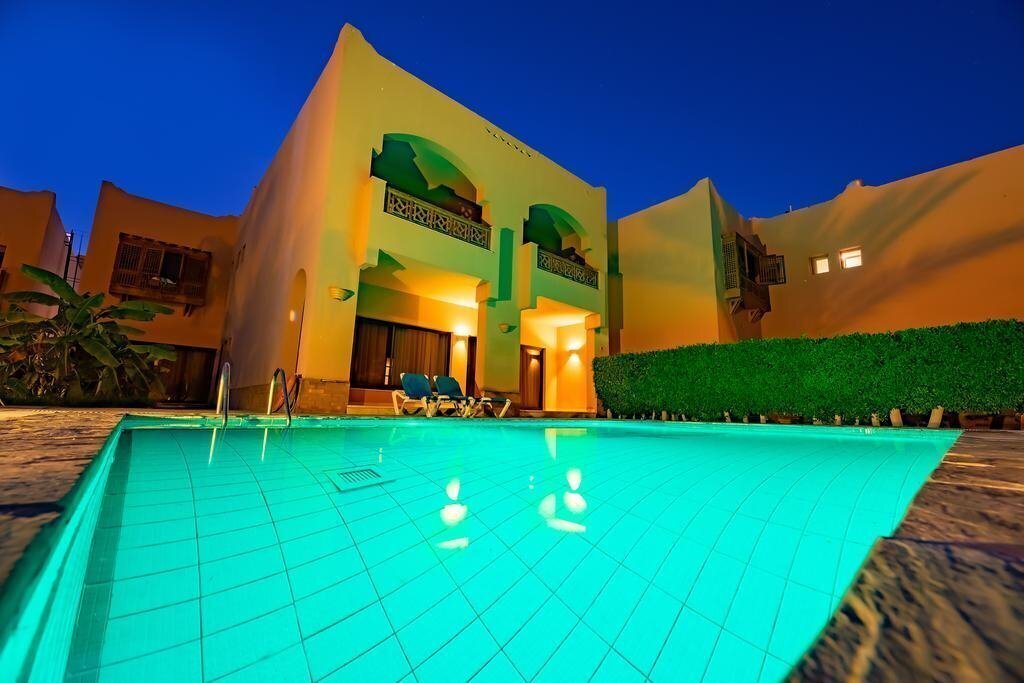 Фото Continental Hotel Hurghada (ex. Movenpick Resort Hurghada) 5*
